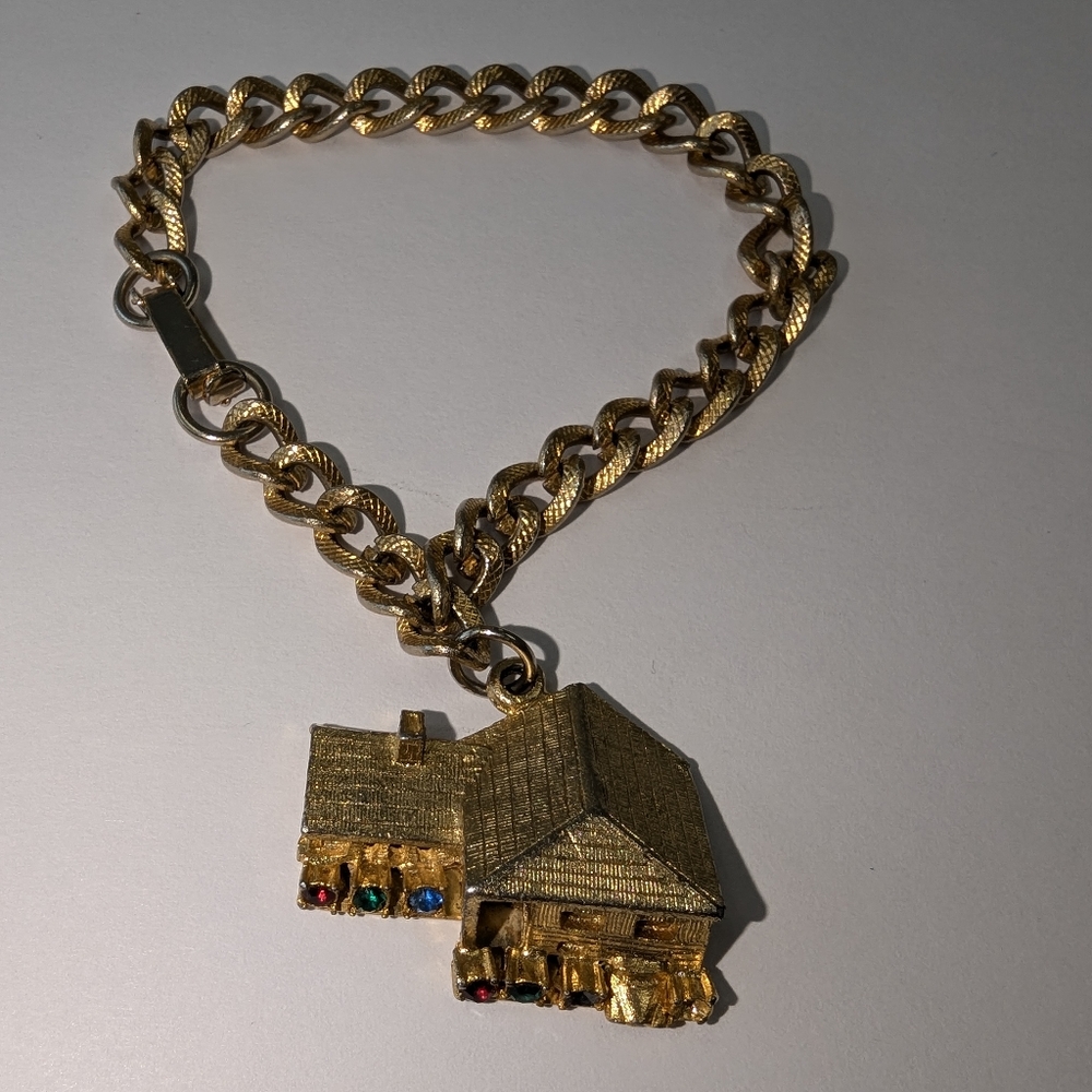 VTG GOLD TONE RHINESTONE CHARM BRACELET